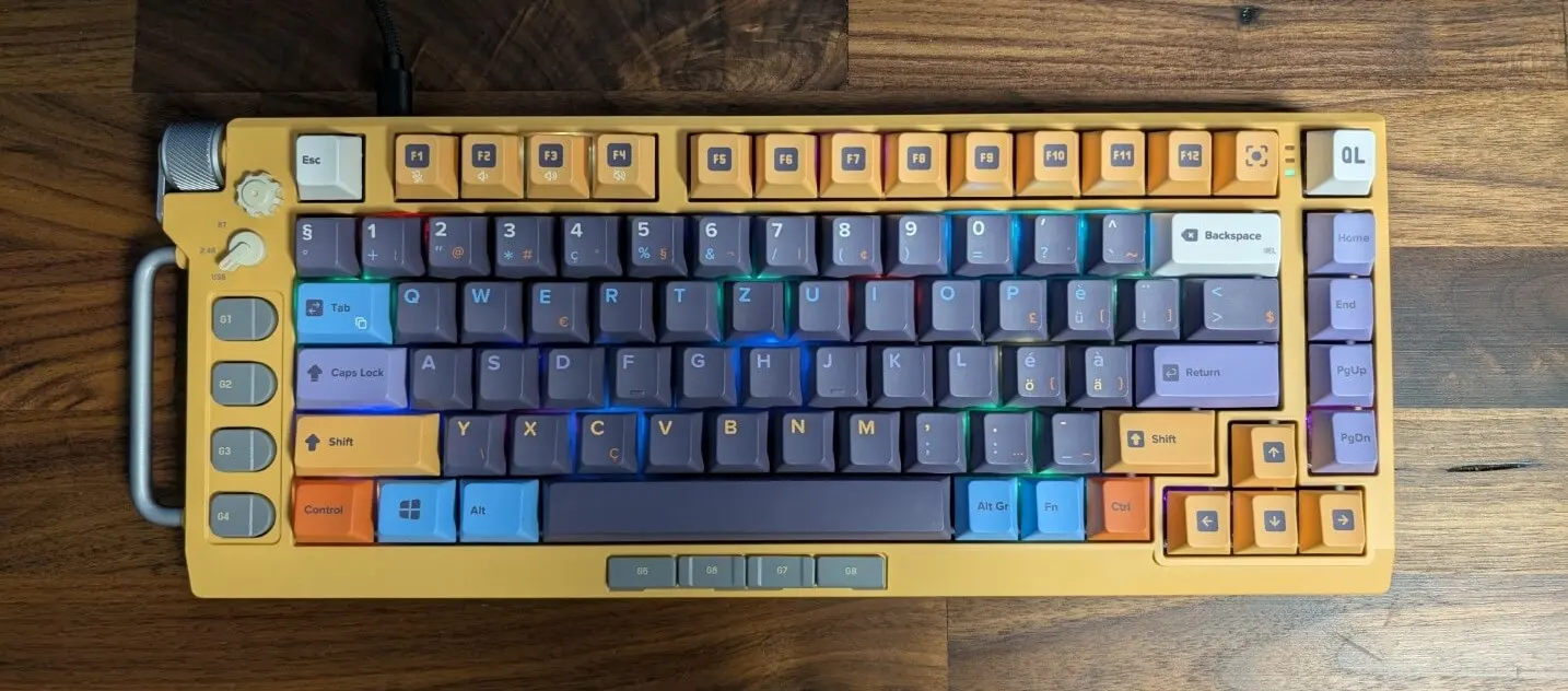 The keyboard, with the new keycaps